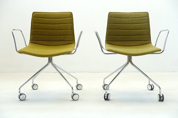 OFFICE CHAIRS